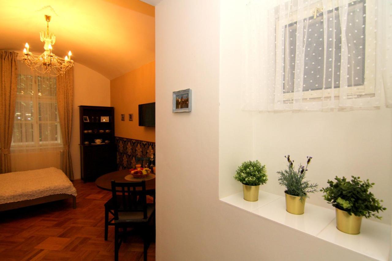 Lägenhet Allstar Vinohrady Ateliers Prag