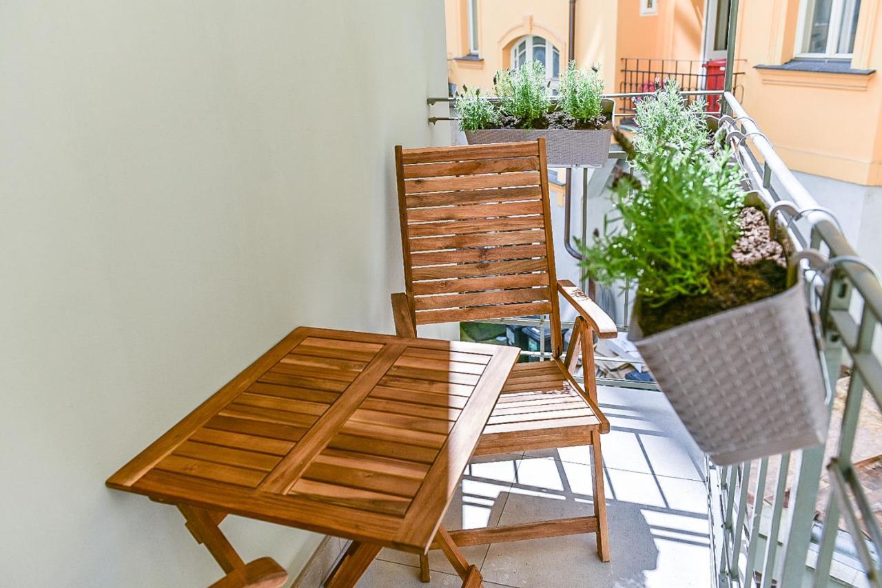Brand New Next To Old Town Square Apartment Prag