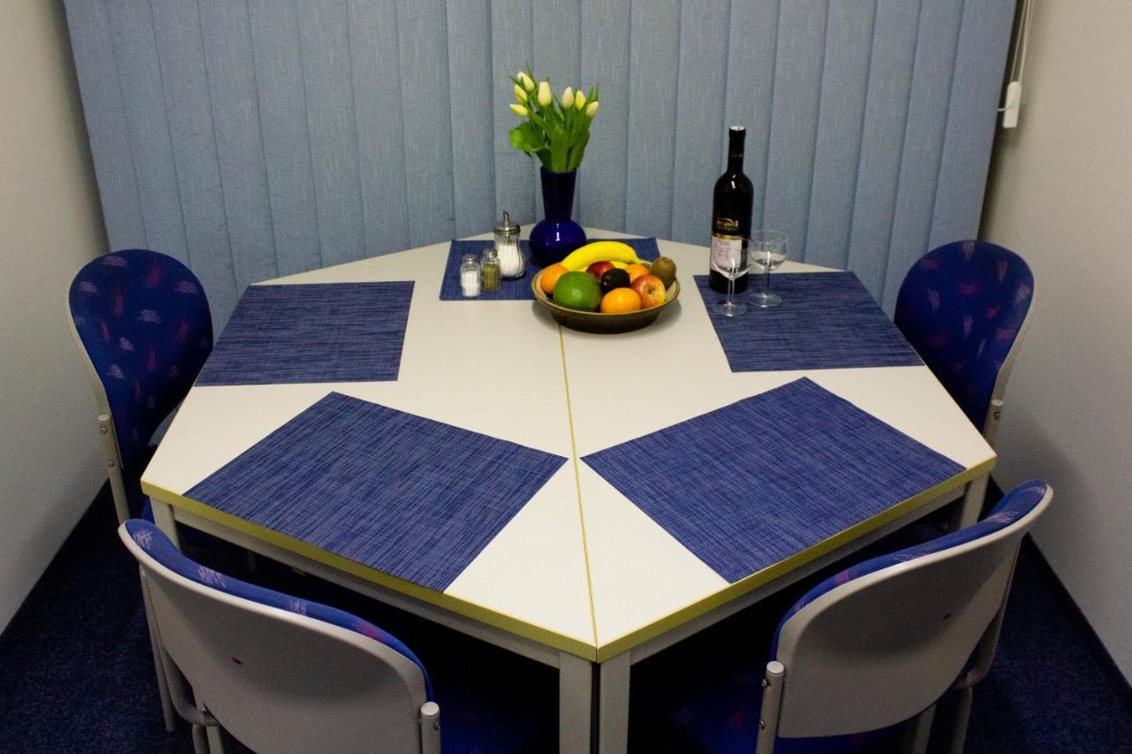 Apartment Blue In Beautiful Style Garden With Atmosphere Prag