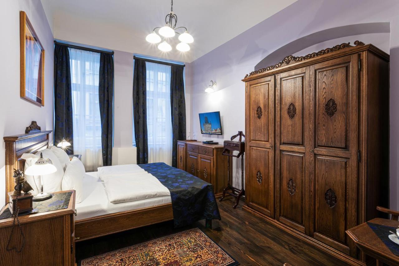U Cerneho Orla 4* Prag