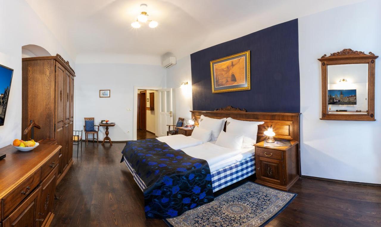 Hotell U Cerneho Orla Prag