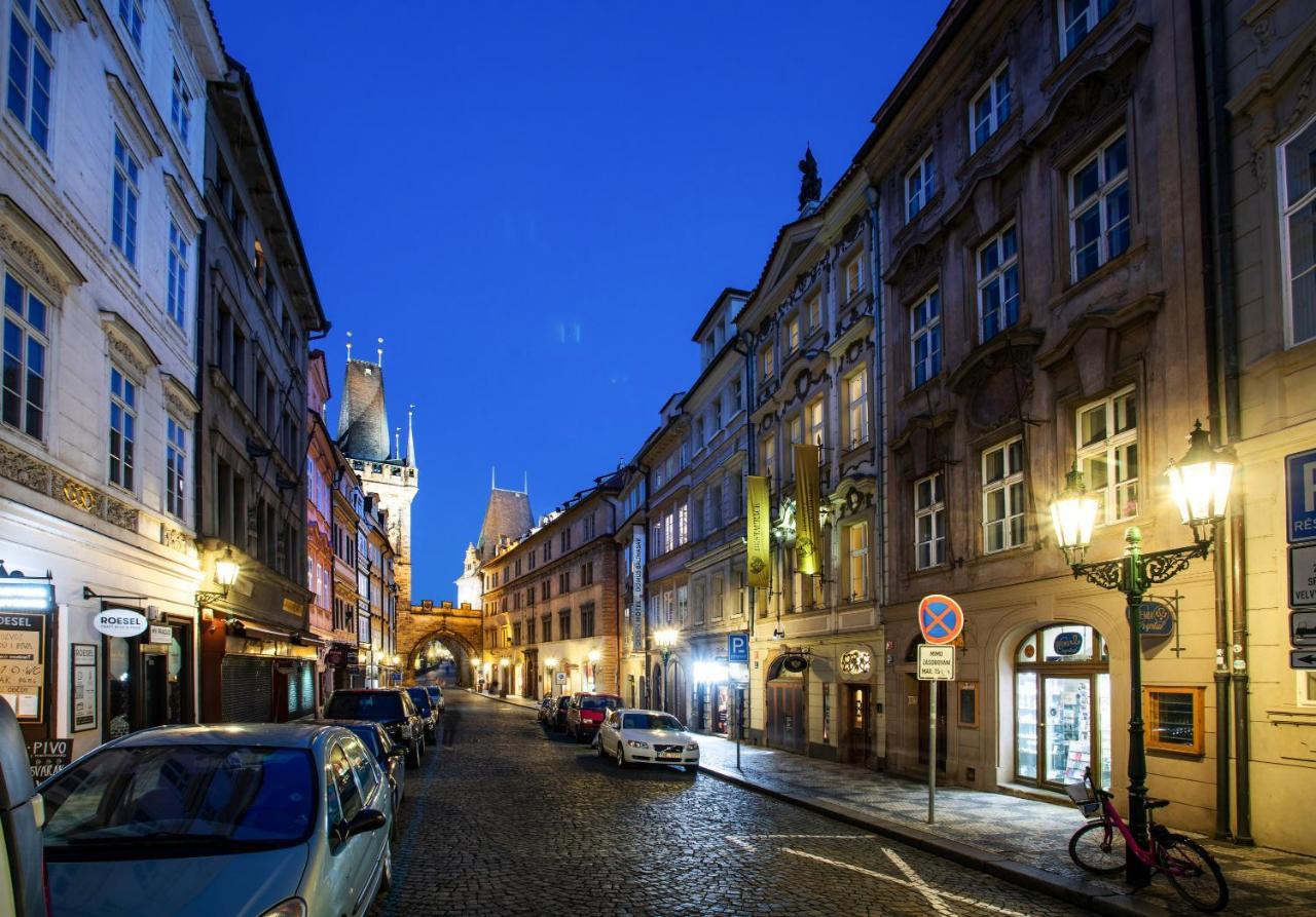 U Cerneho Orla Hotell Prag