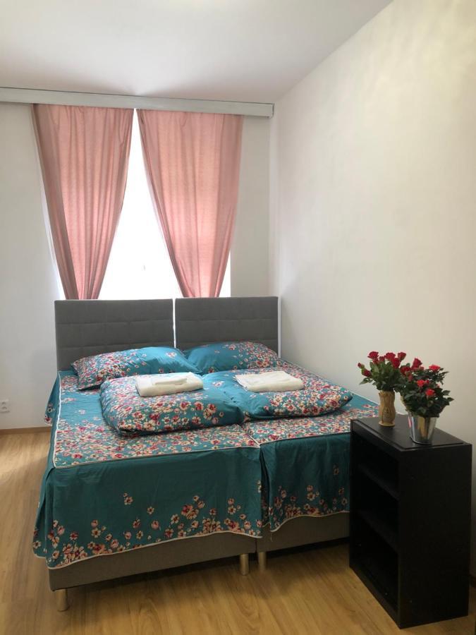Apartment Lena *