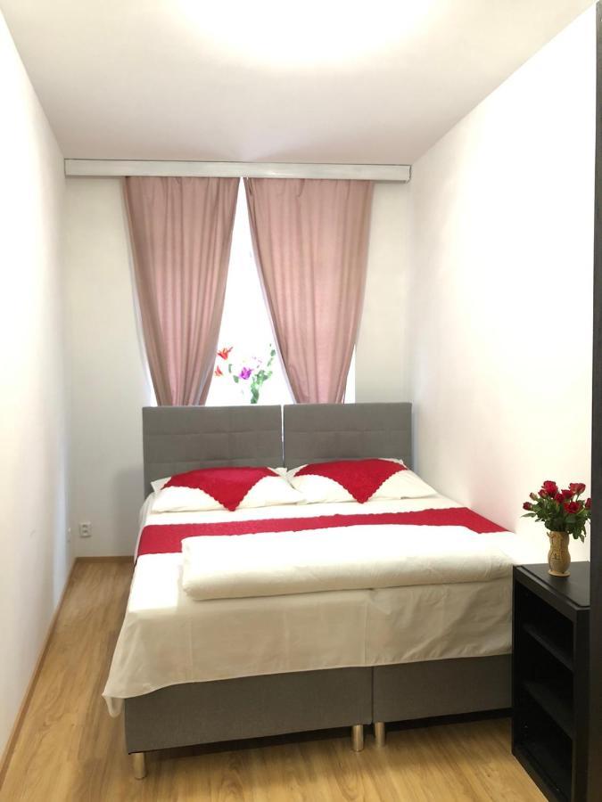 Lena Apartment *