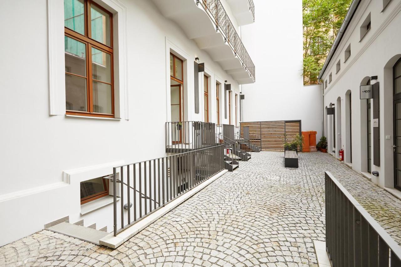Savor Apartments