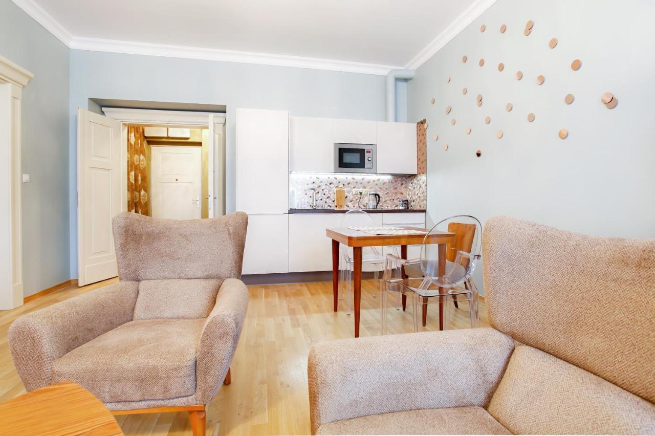 Newly Opened, Designer Opera Apartment Prag