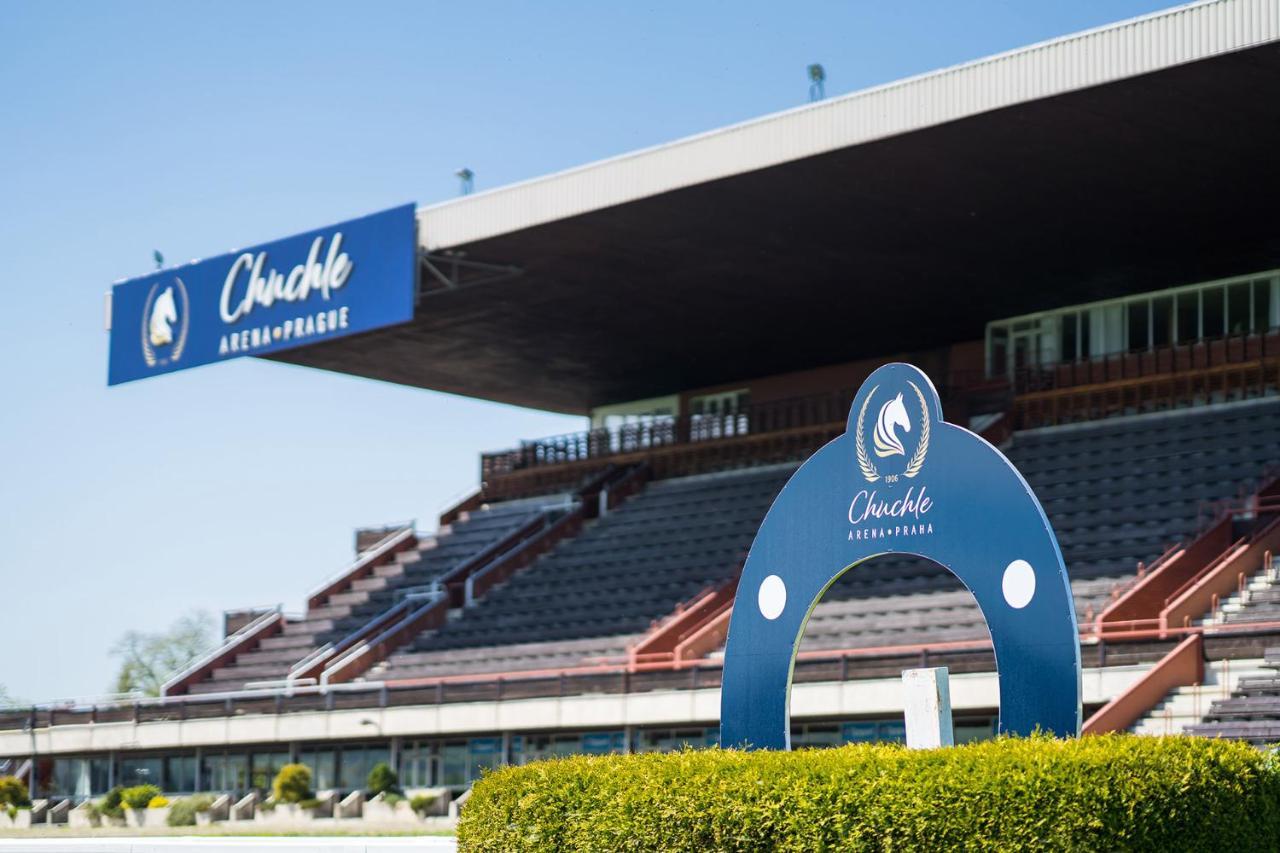 Chuchle Arena Hotell 3*