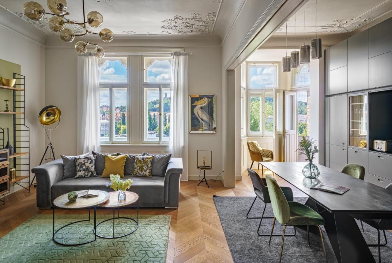 Mn6 Luxury By Adrez