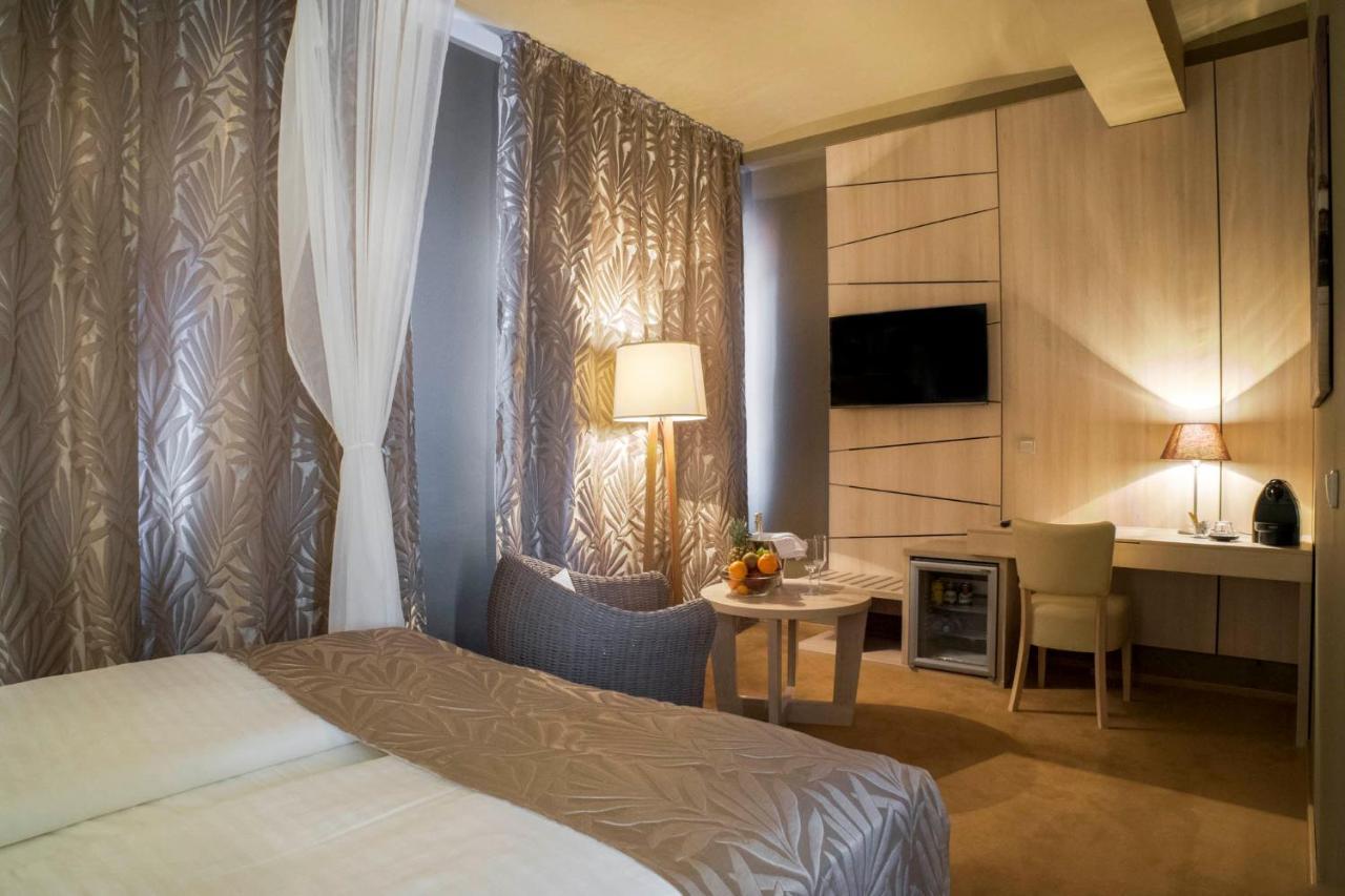 Hotell Pytloun Kampa Garden 4*