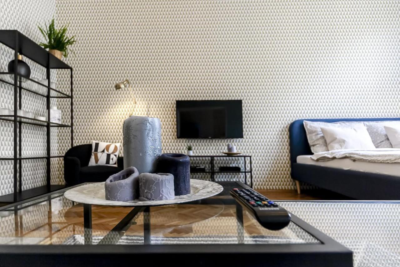Cubistic Eliska / Jewish Quarter / Old Town Apartment Prag