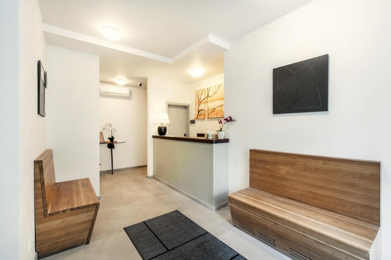 Vincanto Old Town Aparthotel