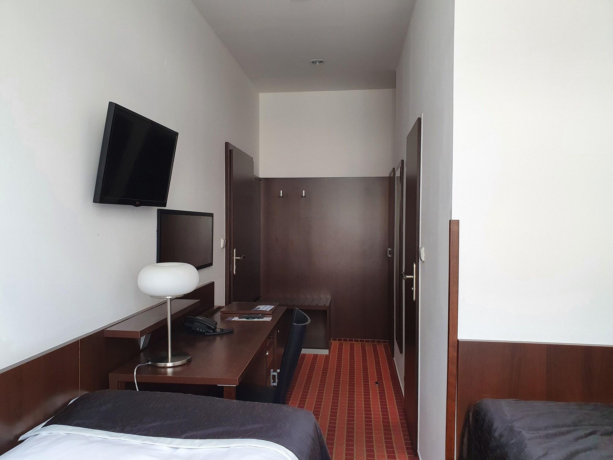Royal Plaza 3* Prag