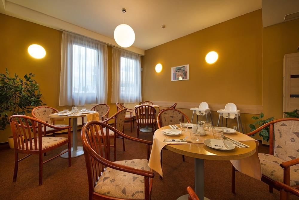 Ea Populus Hotel 3*