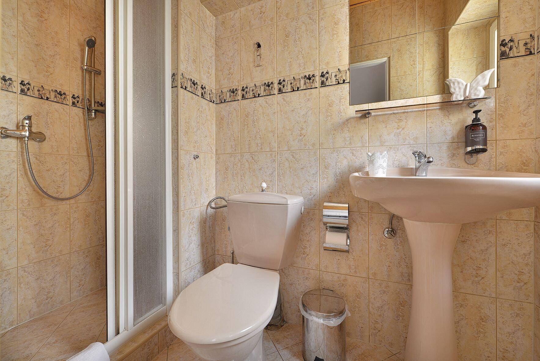Anette Hotell 3*