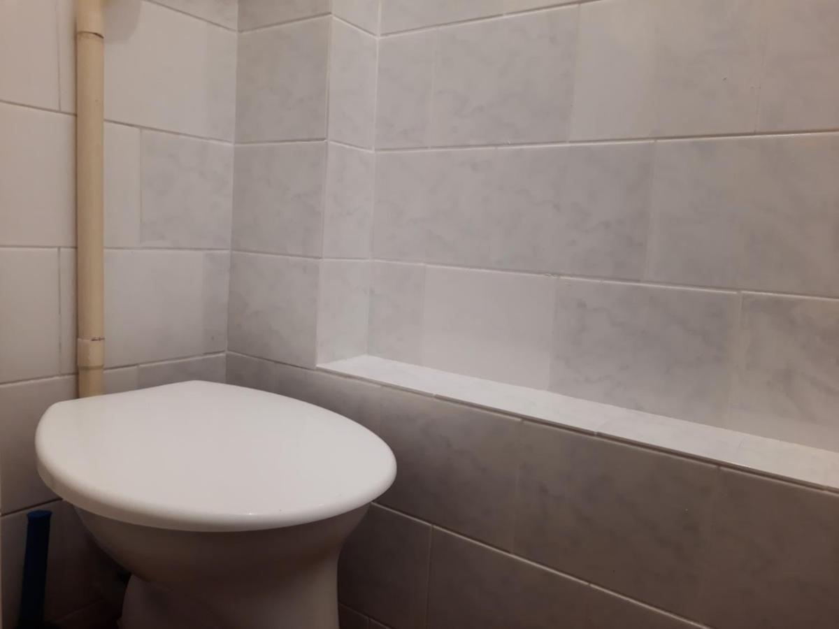 Privatunterkunft Downtown Minimalistic In Flatshare *