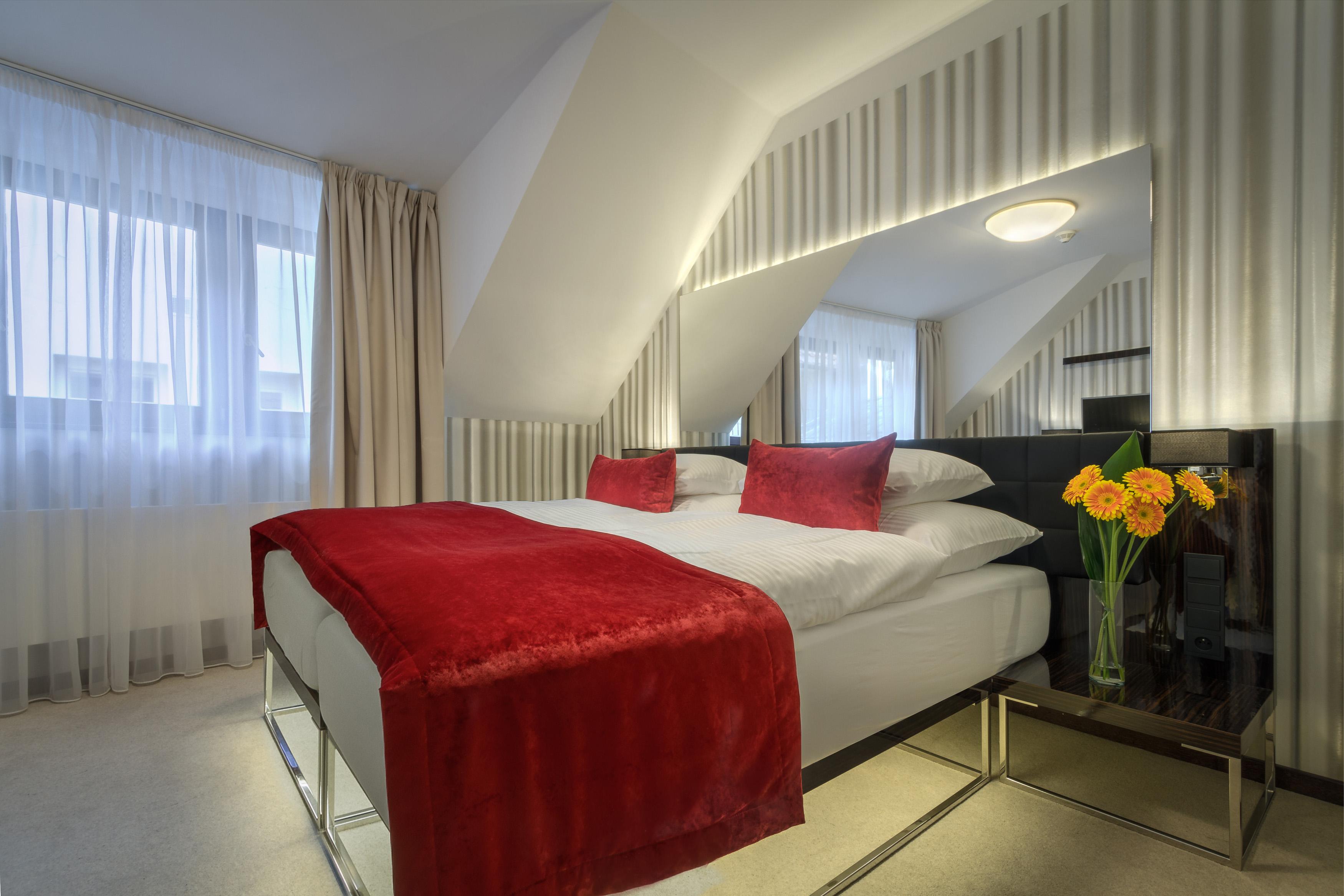 Clementin Hotell 4*