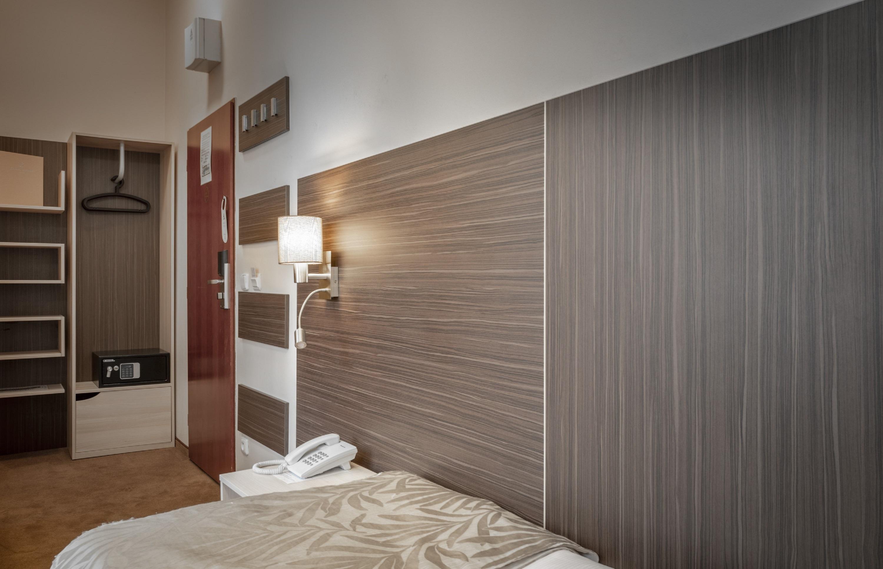 Pytloun Kampa Garden Hotell 4*