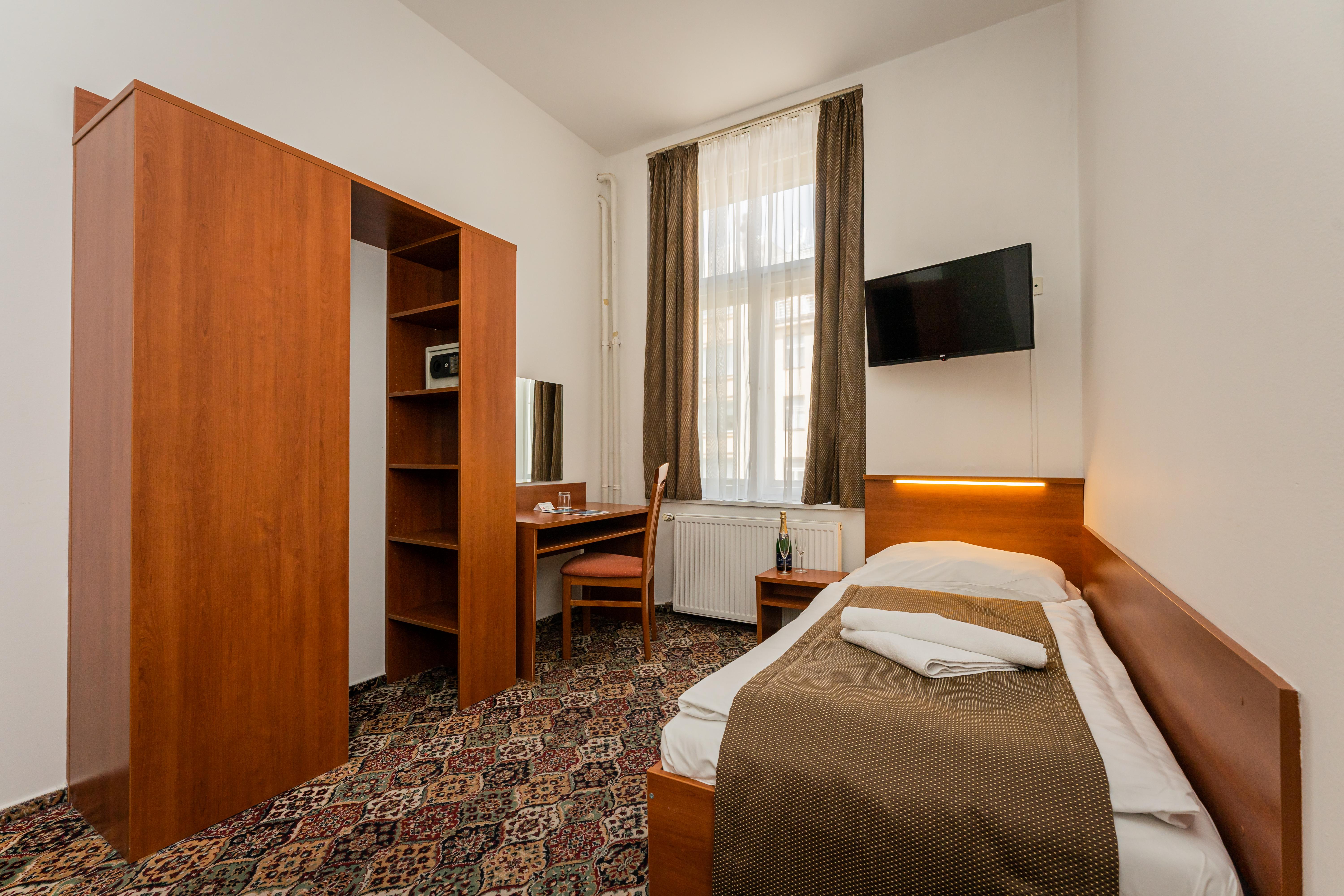Centre Hotel