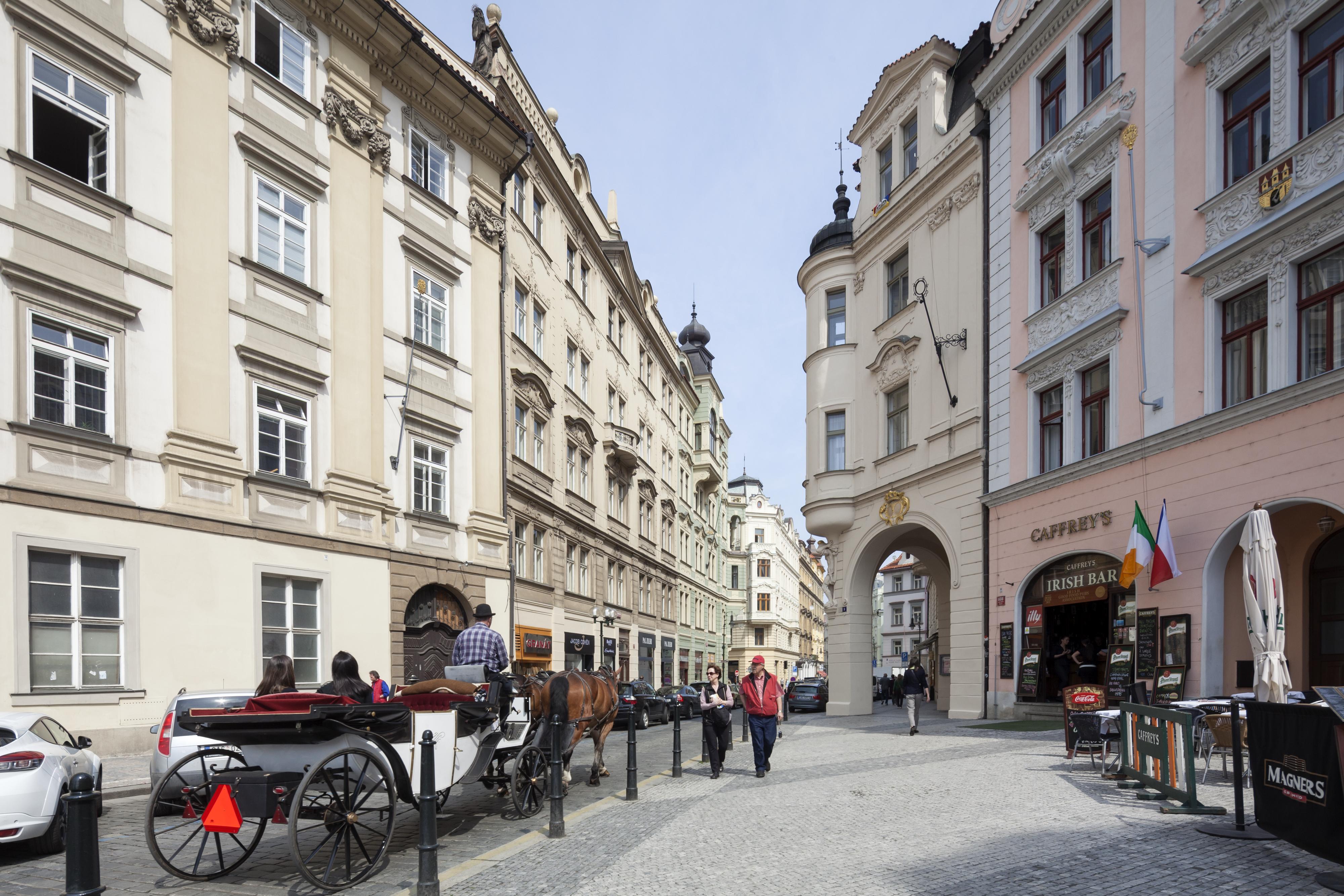 Old Town - Dusni * Prague
