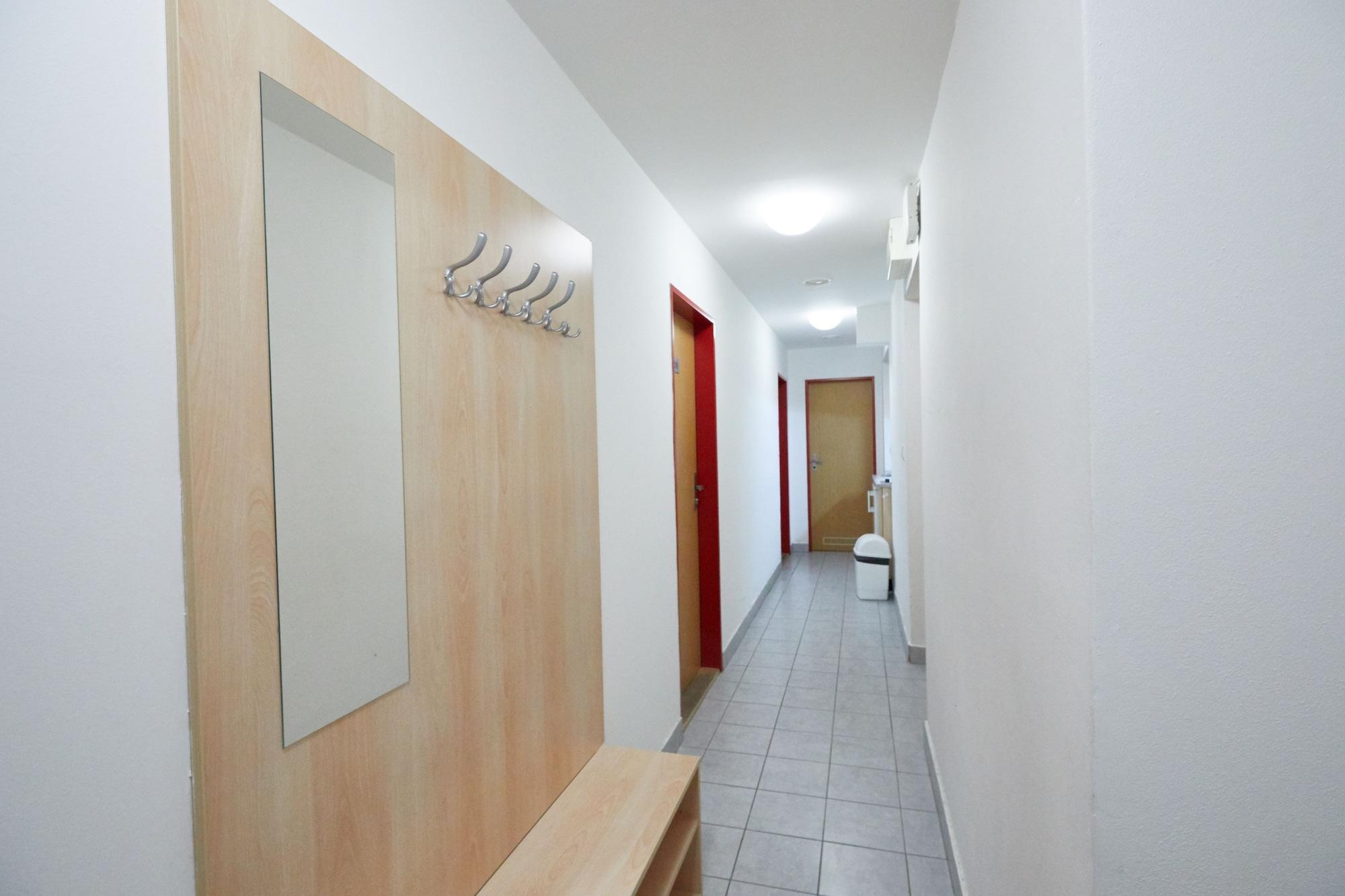 University Hotel Hotell 2*