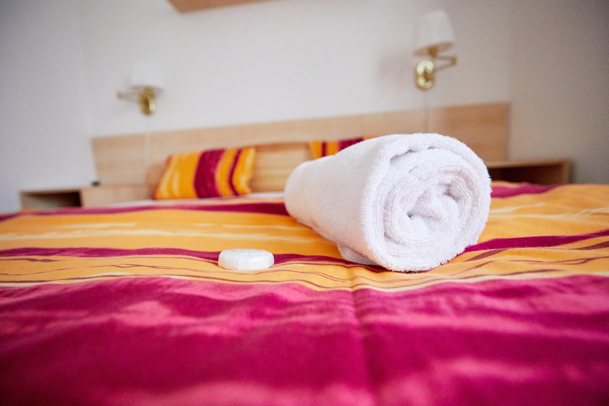 University Hotel Hotell