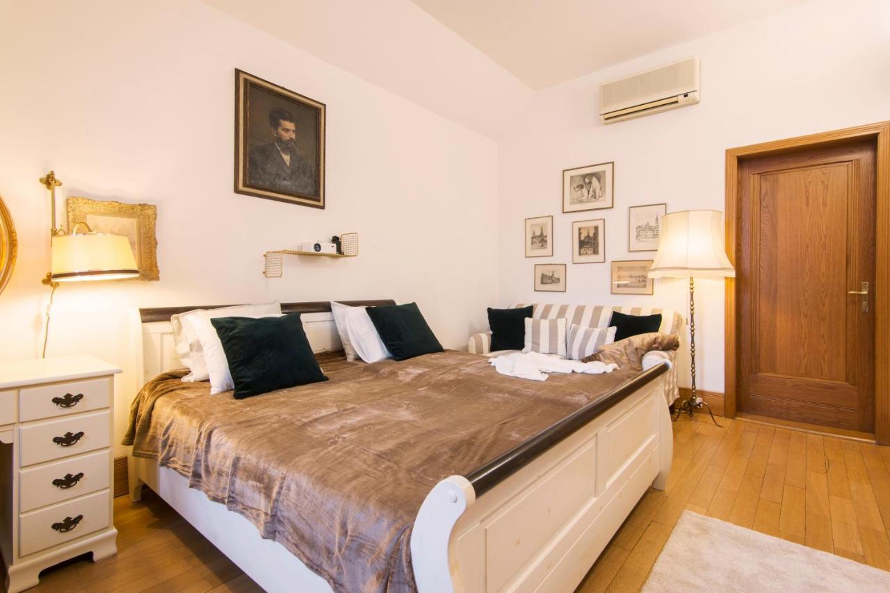 Billionaires Club Loft Sauna Center * Praha