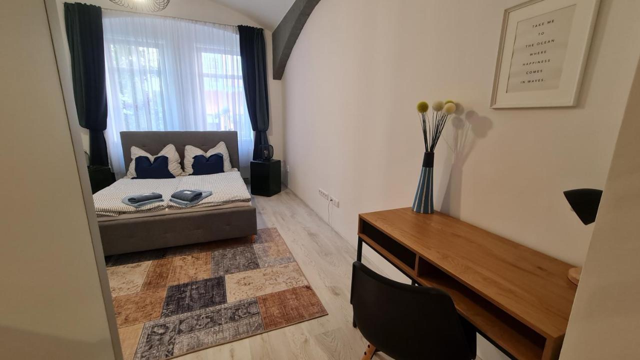 Apartment Near Congress Centre I.