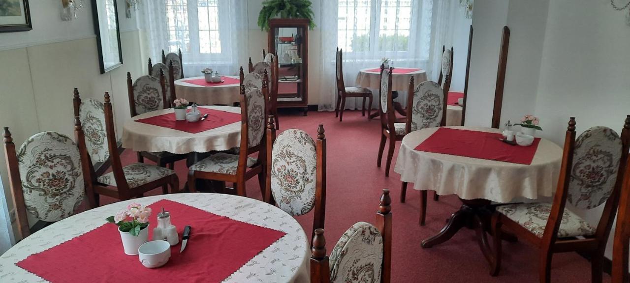 Excellent Romantic Hotel