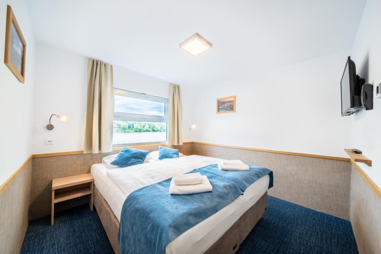 Båthotell Racek 3*