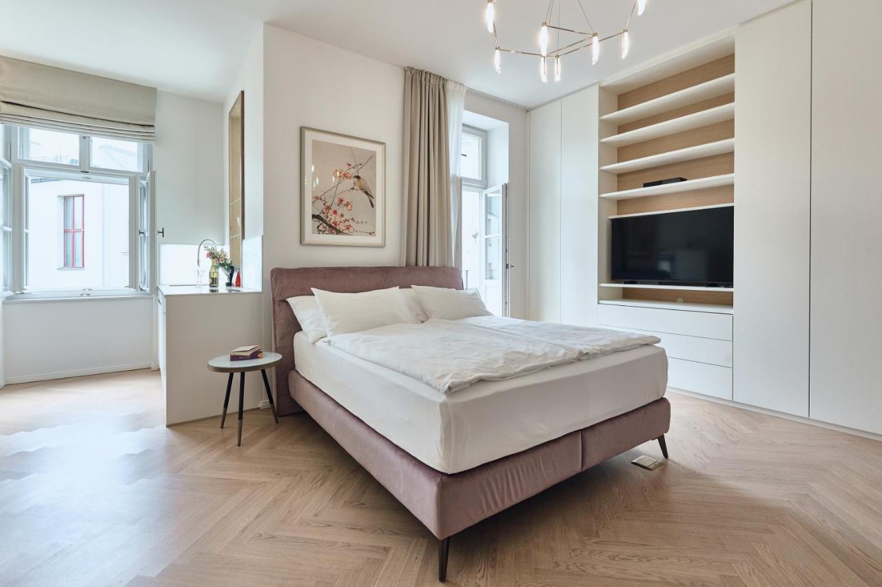 High Heaven Apartment Prague