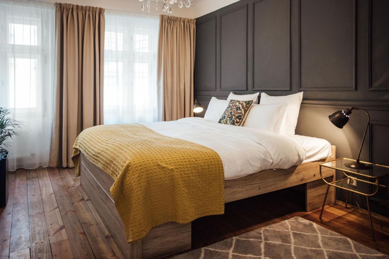 Hotel Nana Macs 4*