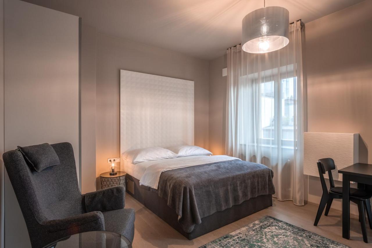 Rimska 14 Aparthotel Praha
