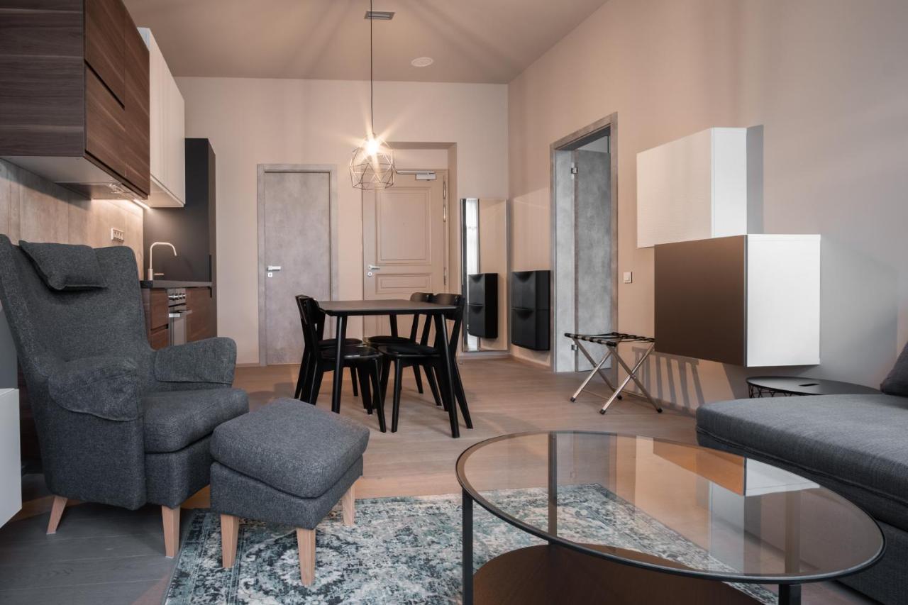 Rimska 14 Aparthotel 4*