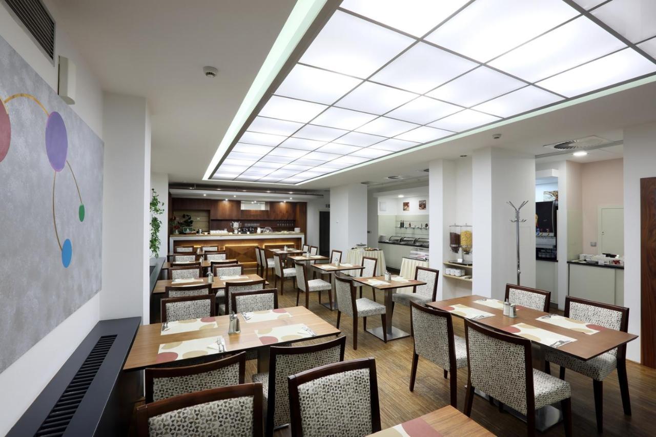 Hotell Amarilis 4*