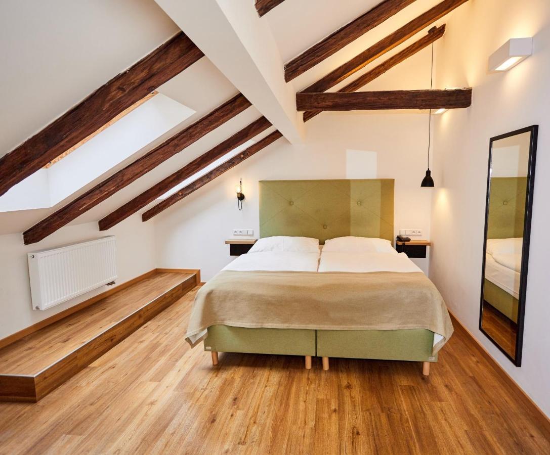 Hotel Garden Court Prag
