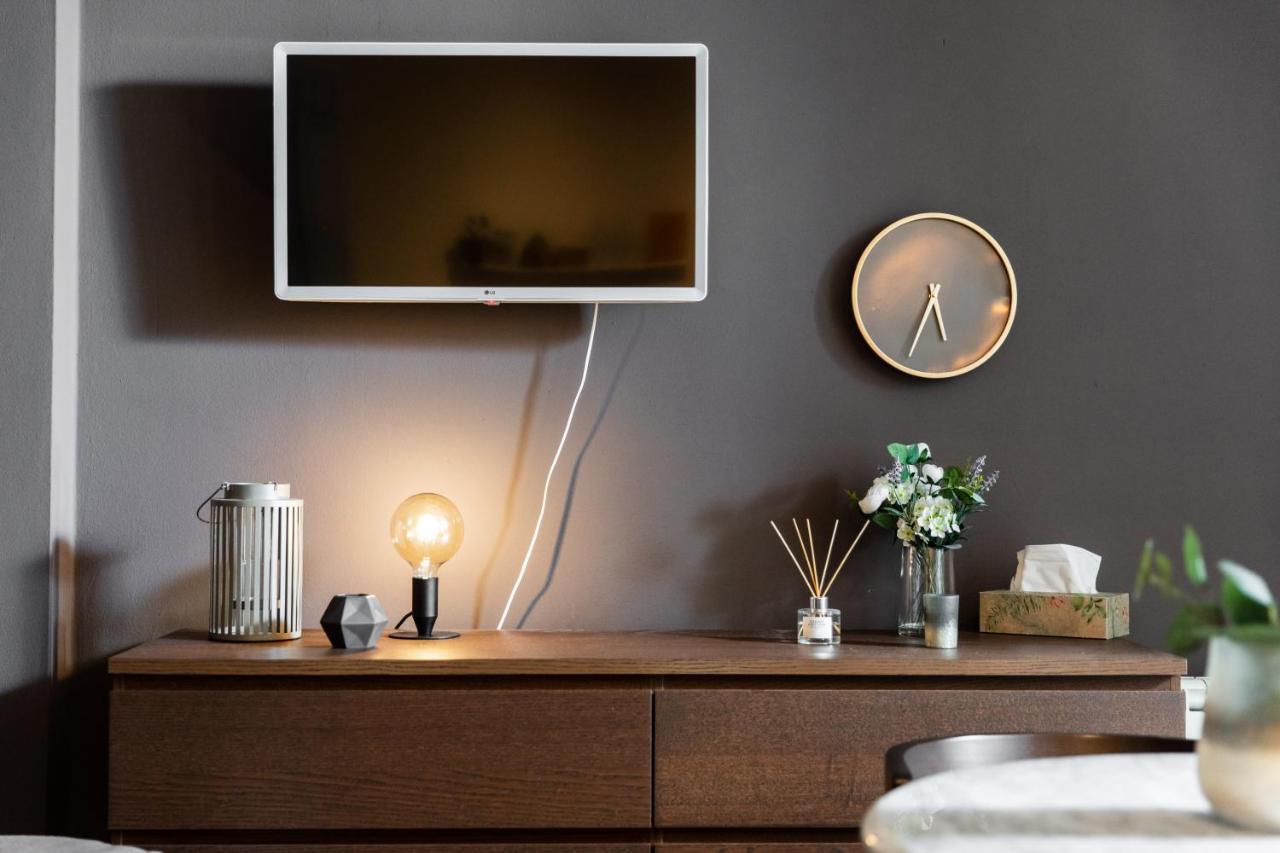 Cozy Modern In Prague's Absolute Center * Prag