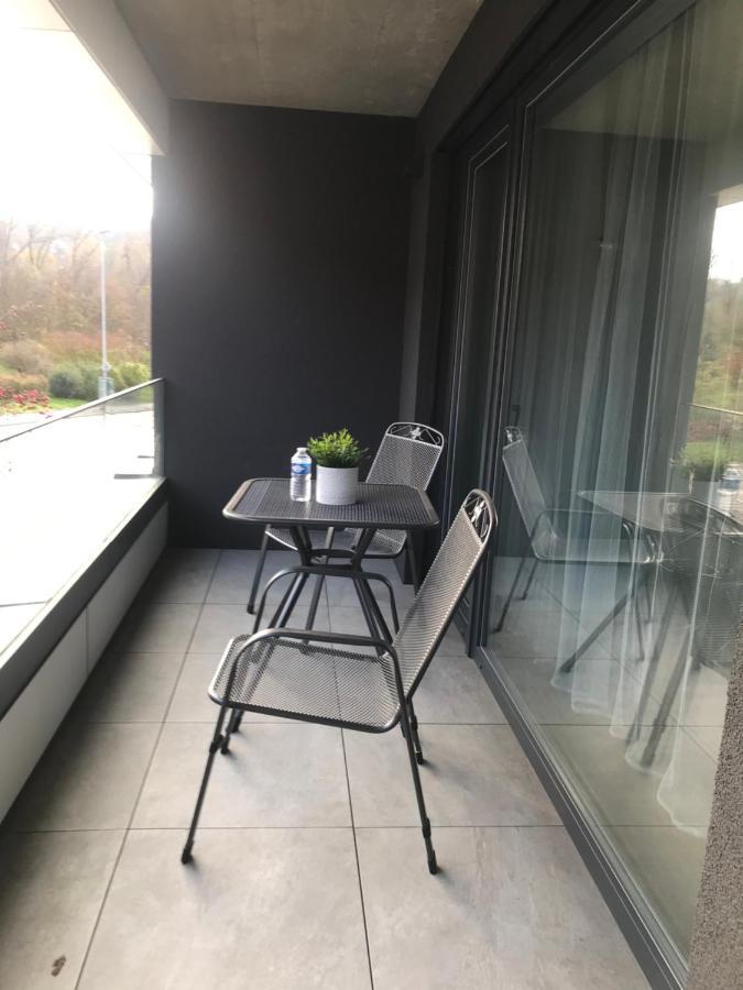 Apartmantplus01 Lägenhet