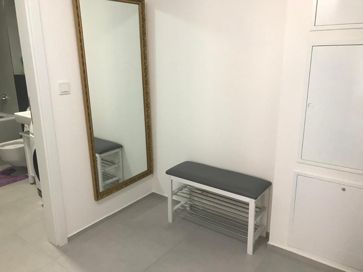 Apartmantplus01 *