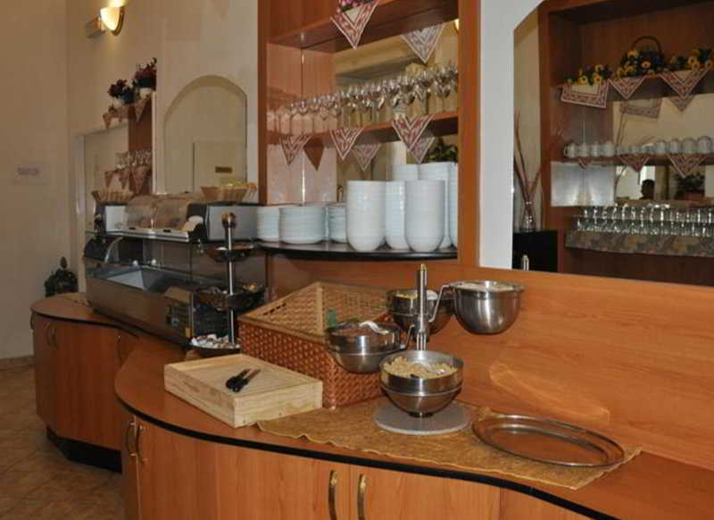 Centre Hotel