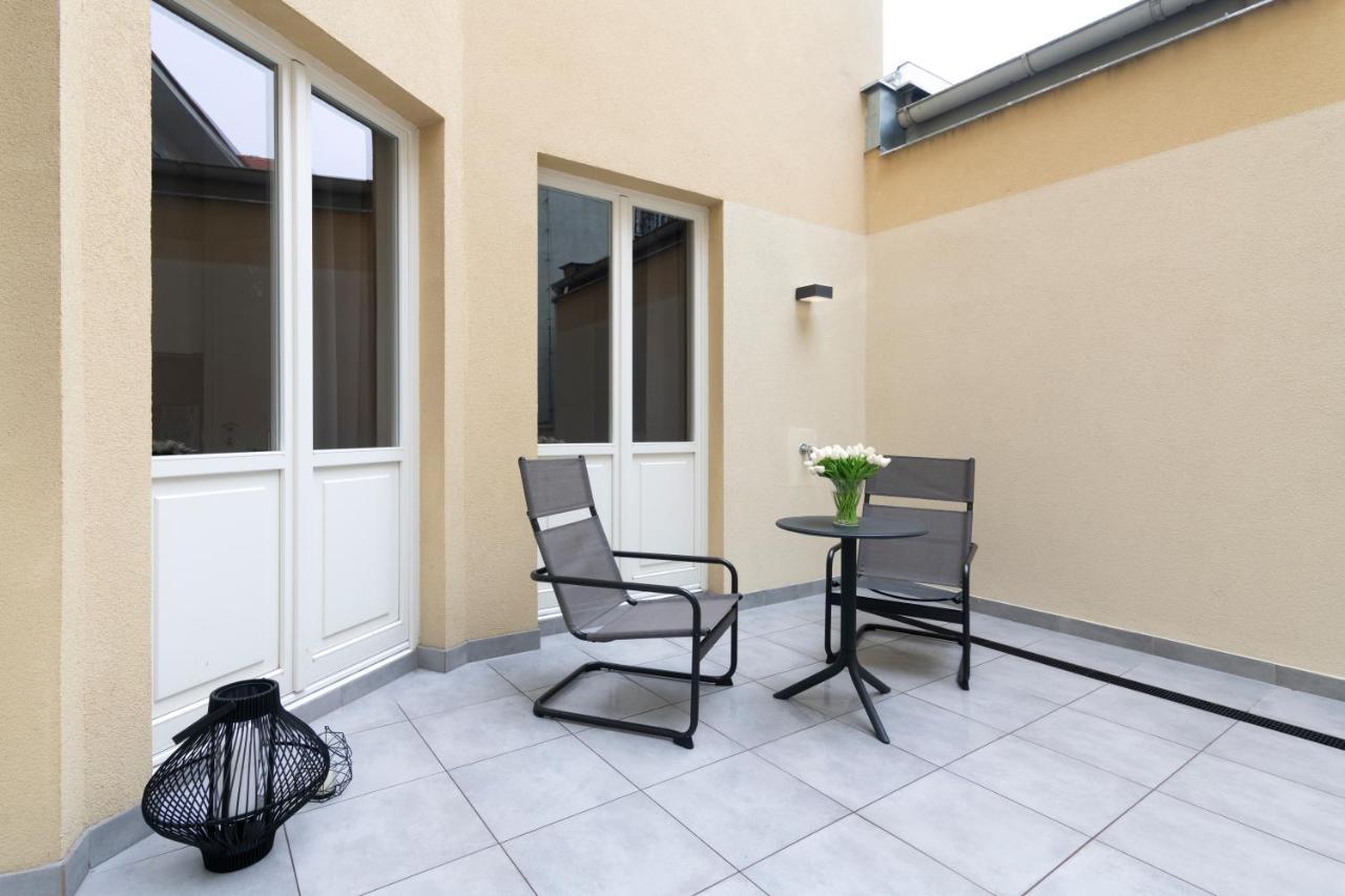 Kinsky Garden And By Dwellfort Lejlighedshotel Prag