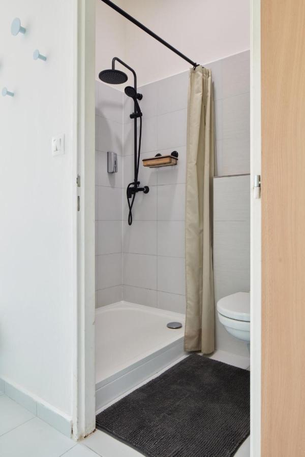 Modern Flat In Old Town By Days * Prag