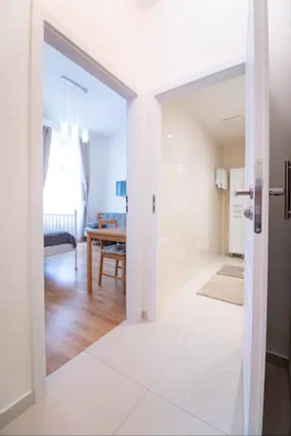 Apartment Favorite In The Center Of 1