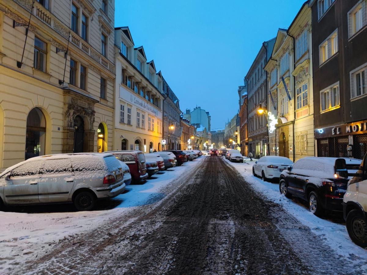 Loong Refresh Old Town Apartment Prague