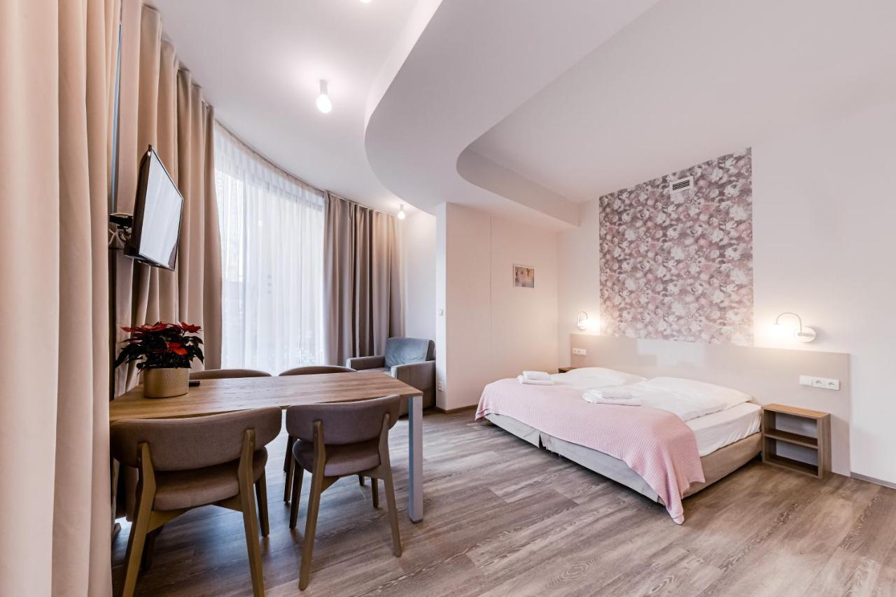 Kora Apartmán *