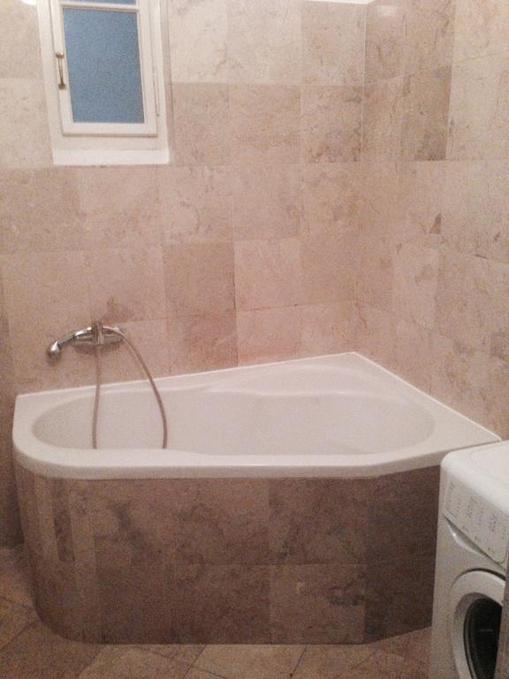 Halkrooms 4* Prag