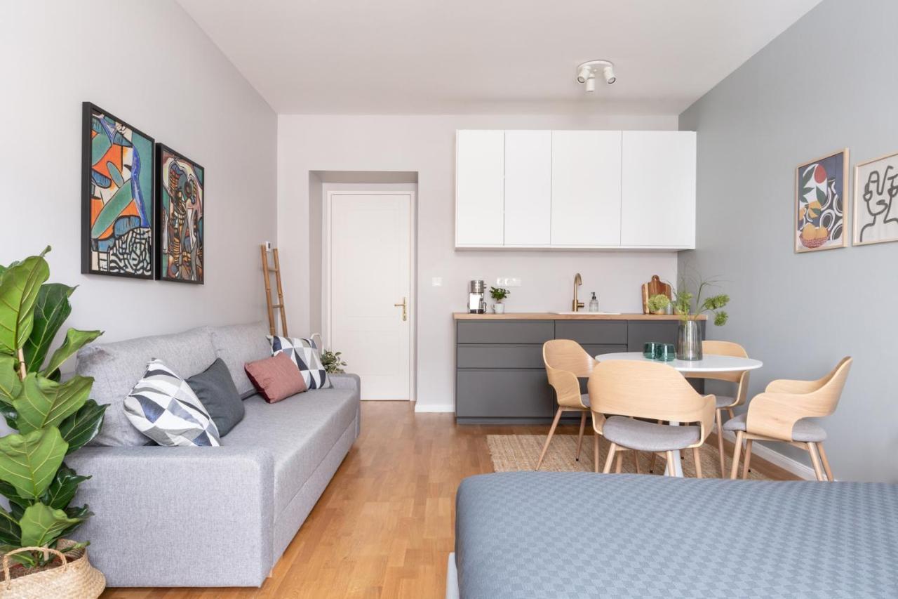 Apartment Turnkey I Angelo Roma *