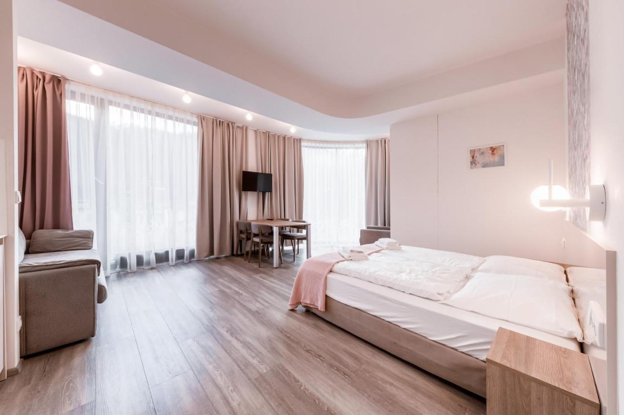 Kora Apartmán *