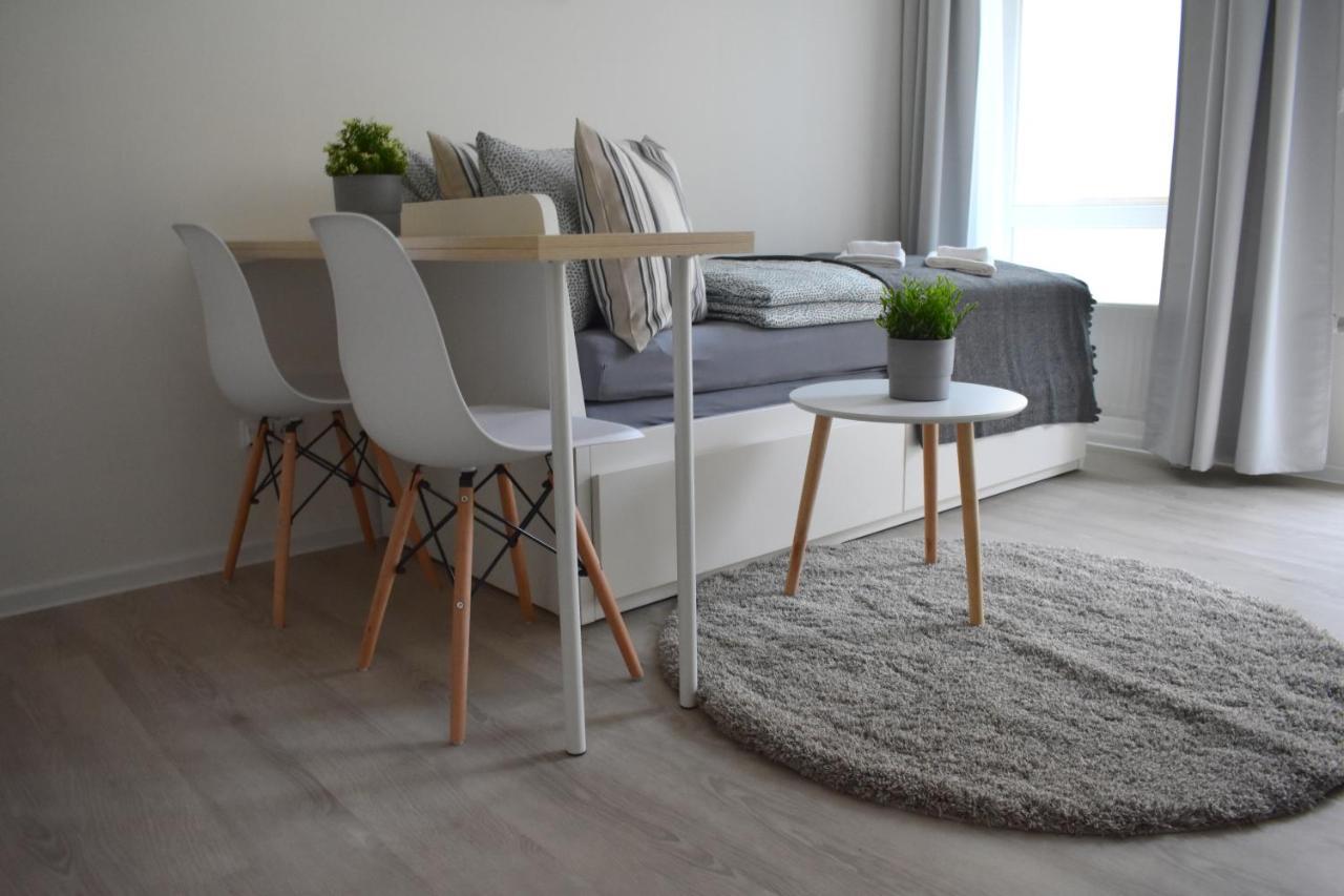 Seifert Apartment *
