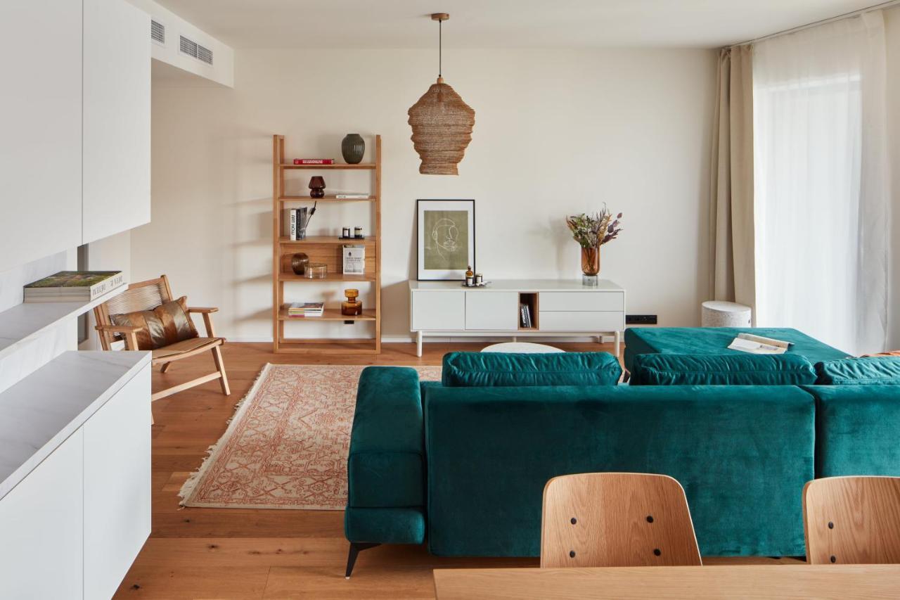 Lägenhet Days - Designer Apts - Garage - Terrace - Easy Access *
