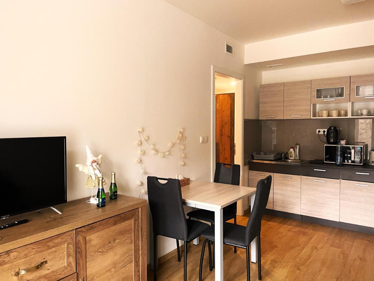 Kora Apartmán *